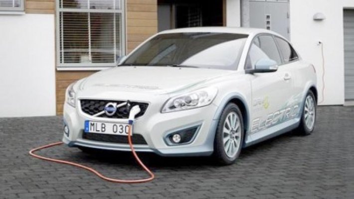 Volvo vrea să aducă performanţă în domeniul maşiniilor electrice